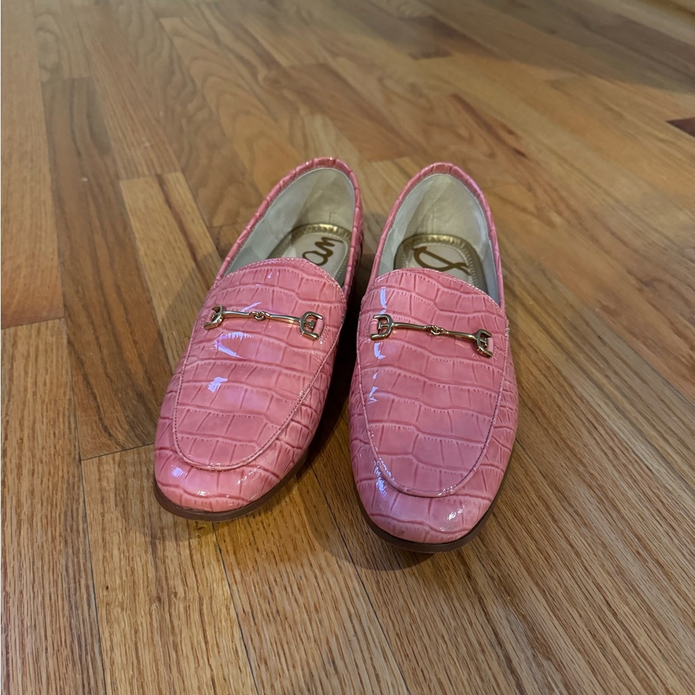 Sam Edelman Women's LORAINE Crocodile Embossed Leather shoes Loafers Coral